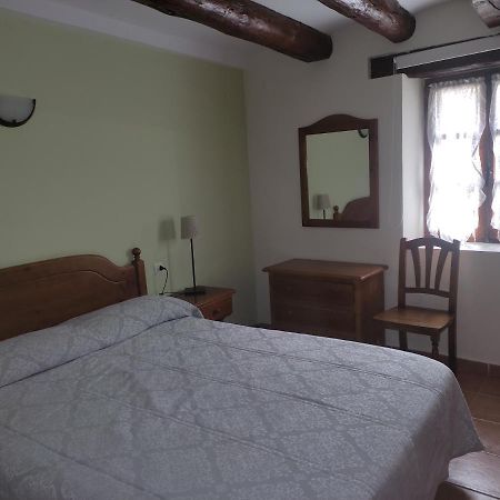 Apartamentos Vina Olivan Sarvisé Exterior foto