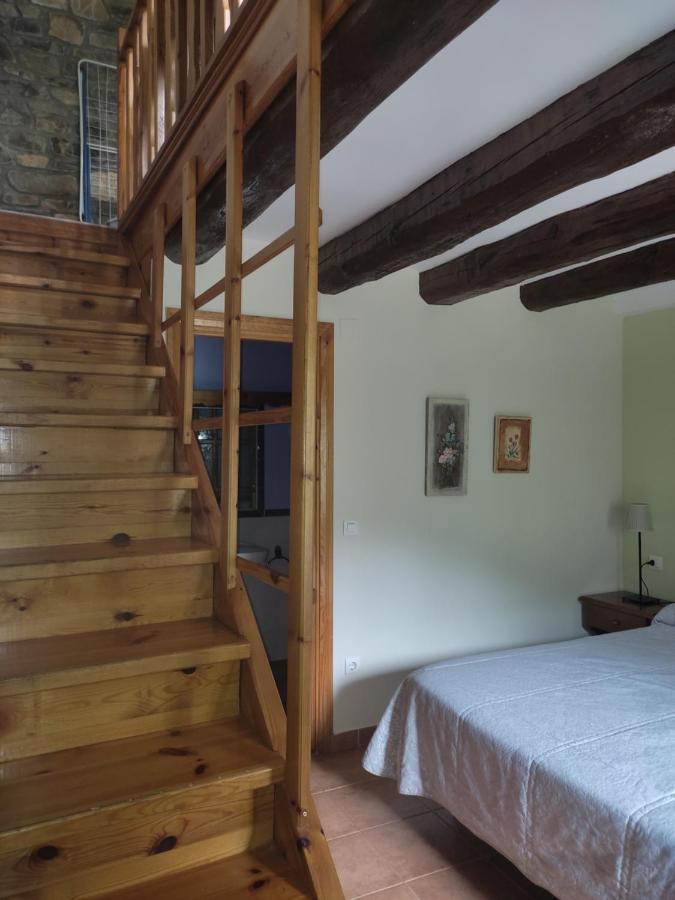 Apartamentos Vina Olivan Sarvisé Exterior foto